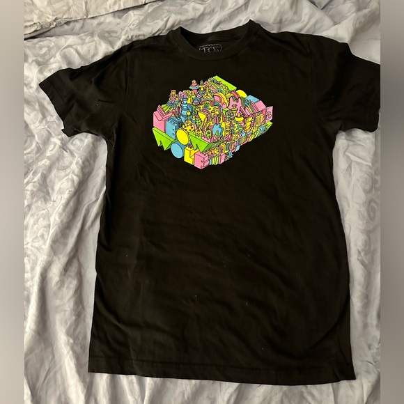 Meow Wolf t-shirt - Picture 4 of 6